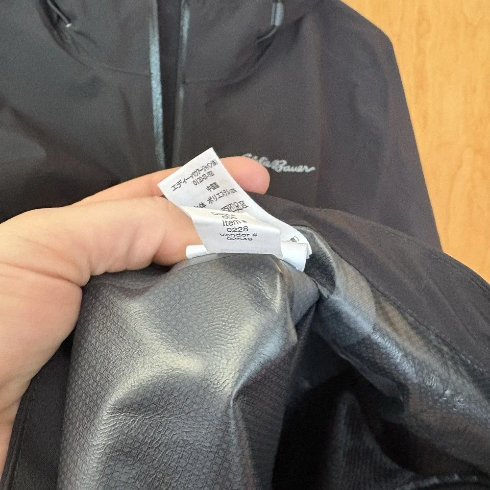 Eddie Bauer WeatherEdge Plus Soft Shell Rain Jacket Womens Small Black Full Zip - Picture 5 of 11